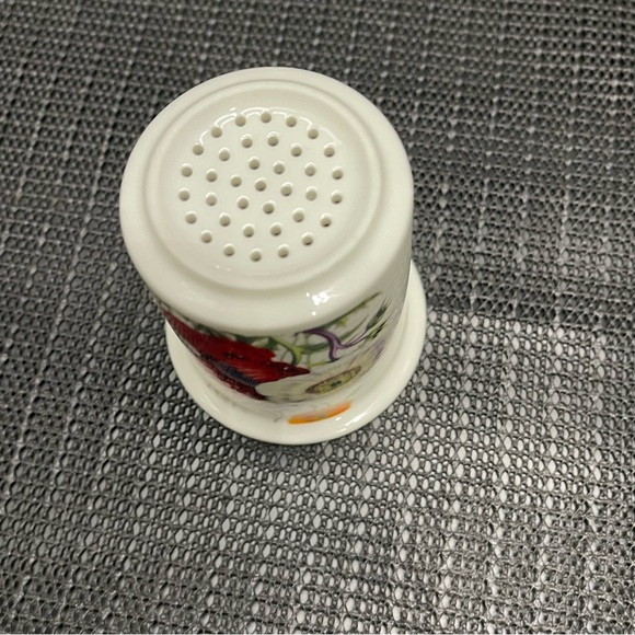 Grace Teaware Tea for One Cup Saucer Infuser With Lid Teapot Poppy Design - Picture 11 of 16